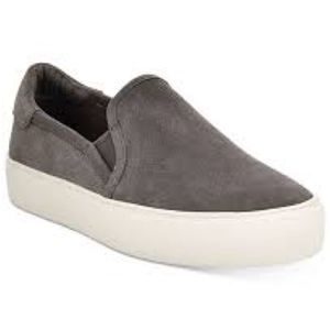 WOMENS UGG JASS SUEDE SLIP ON SNEAKERS IN TANISH GRAY SIZE 9 EEEUC